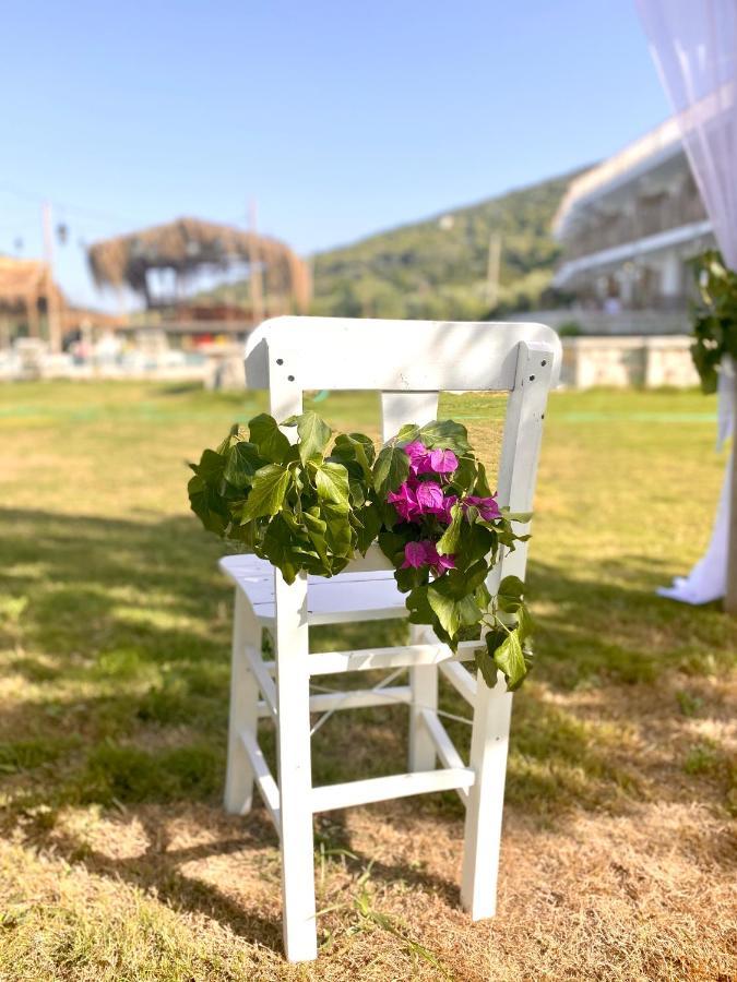 Alacati Barbarossa Hotel Çeşme Esterno foto